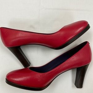 New without box Boden red heels sz 38